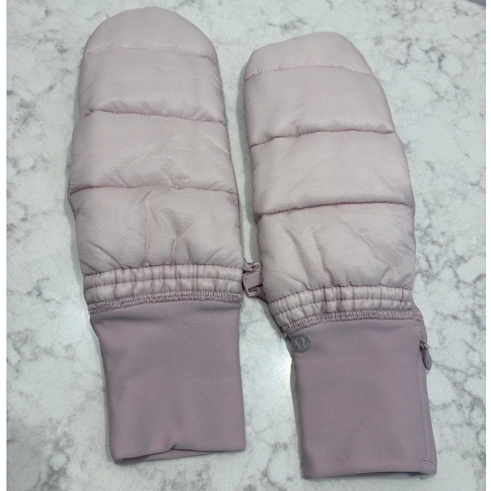 Lululemon Down For It All Mittens Purple Quilted Puffer‎ Gloves XS S Lavender